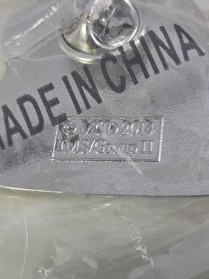 2014 McDonalds Santa Hat McCafe Employee Pin Lapel Pin Collectible Fast Food New - Thumbnail 3