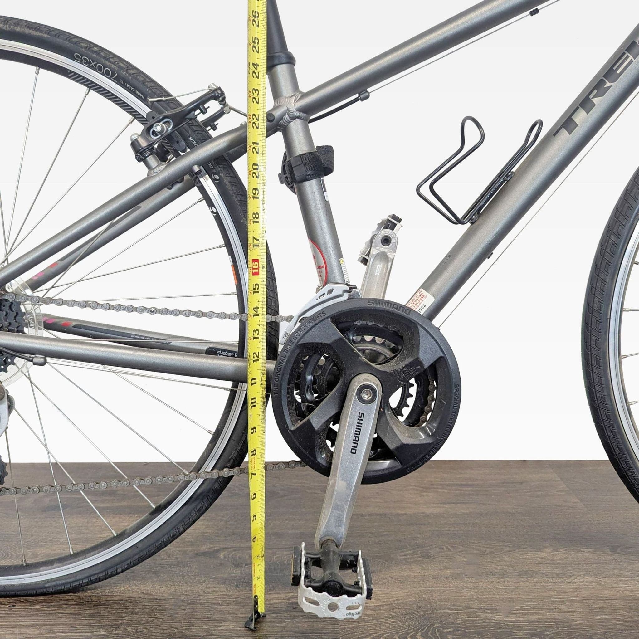 Trek Hybrid Fitness Bike - Lightweight, 24-Speed, Great Condition - Thumbnail 3