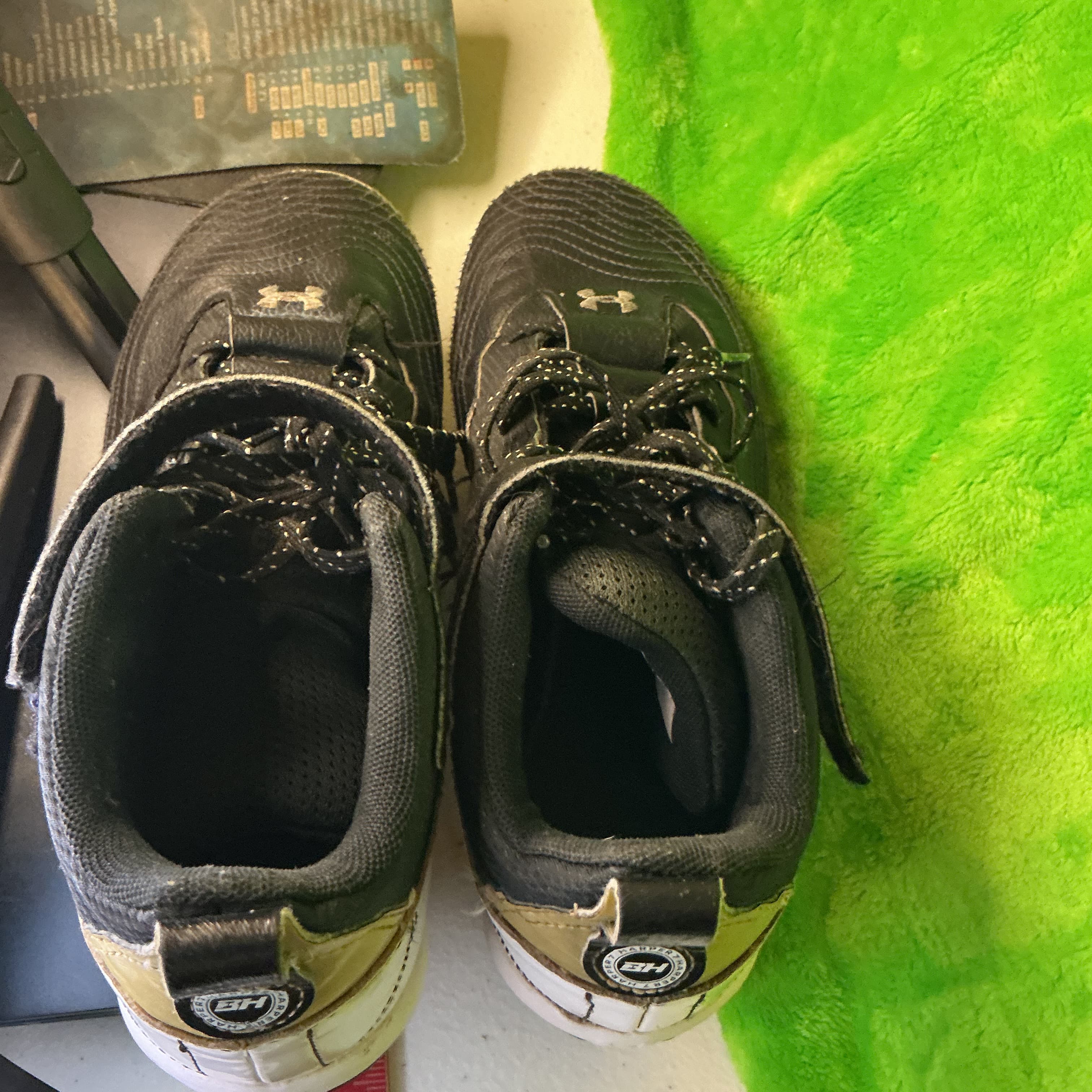 Under Armour BH Bryce Harper Youth Mid RM Baseball Cleats Black 6Y Molded - Thumbnail 5