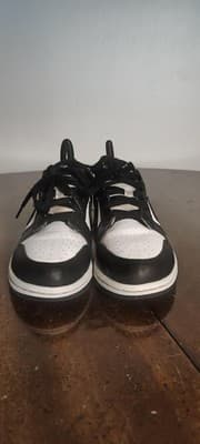 Nike Shoes Youth Size 3.5Y Black White Low Top Athletic Leather Sneakers - Thumbnail 4