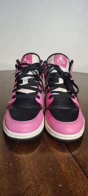 Air Jordan 1 Mid Shoes Youth Size 5.5Y Pink Black Leather Sneakers 555112-002 - Thumbnail 4