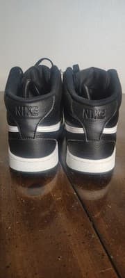 Women's Size 7.5 - Nike Court Vision Next Nature Mid Black White Shoes Sneakers - Thumbnail 2