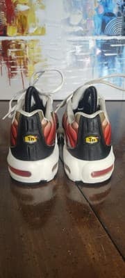 Nike Air Max Plus Shoes Youth Size 6.5Y Red Ombre Mesh Sneakers FD9768-100 - Thumbnail 2