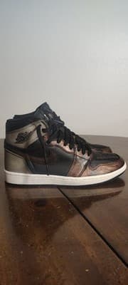 Size 11 - Air Jordan 1 Retro High -Light Army/Rust Shadow/Patina 555088-033 - Thumbnail 3