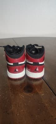 Nike Air Jordan 1 Vintage Chicago Toddler Size 4C Shoes Sneakers Black Red White - Thumbnail 3