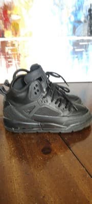 Jordan Youth Shoes Size 4Y All Black Mid Top Basketball Sneakers Kids - Thumbnail 3