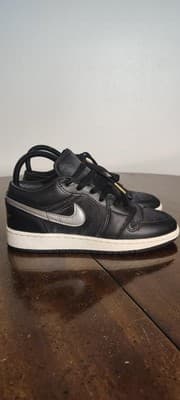 Nike Air Jordan 1 Low Shoes Youth Size 4Y Black Silver Sneakers FZ3921-001 - Thumbnail 3