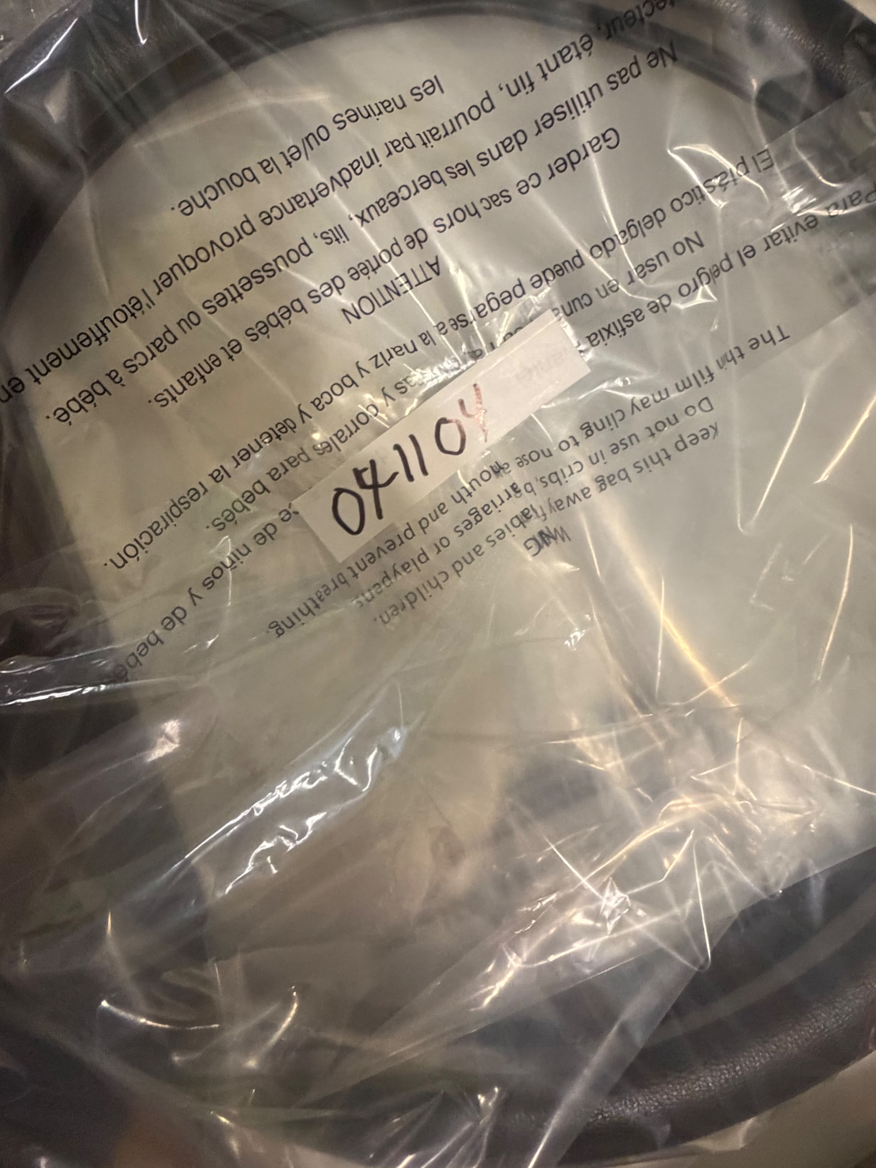 Black Leather Steering Wheel Cover with Stitching - Thumbnail 3