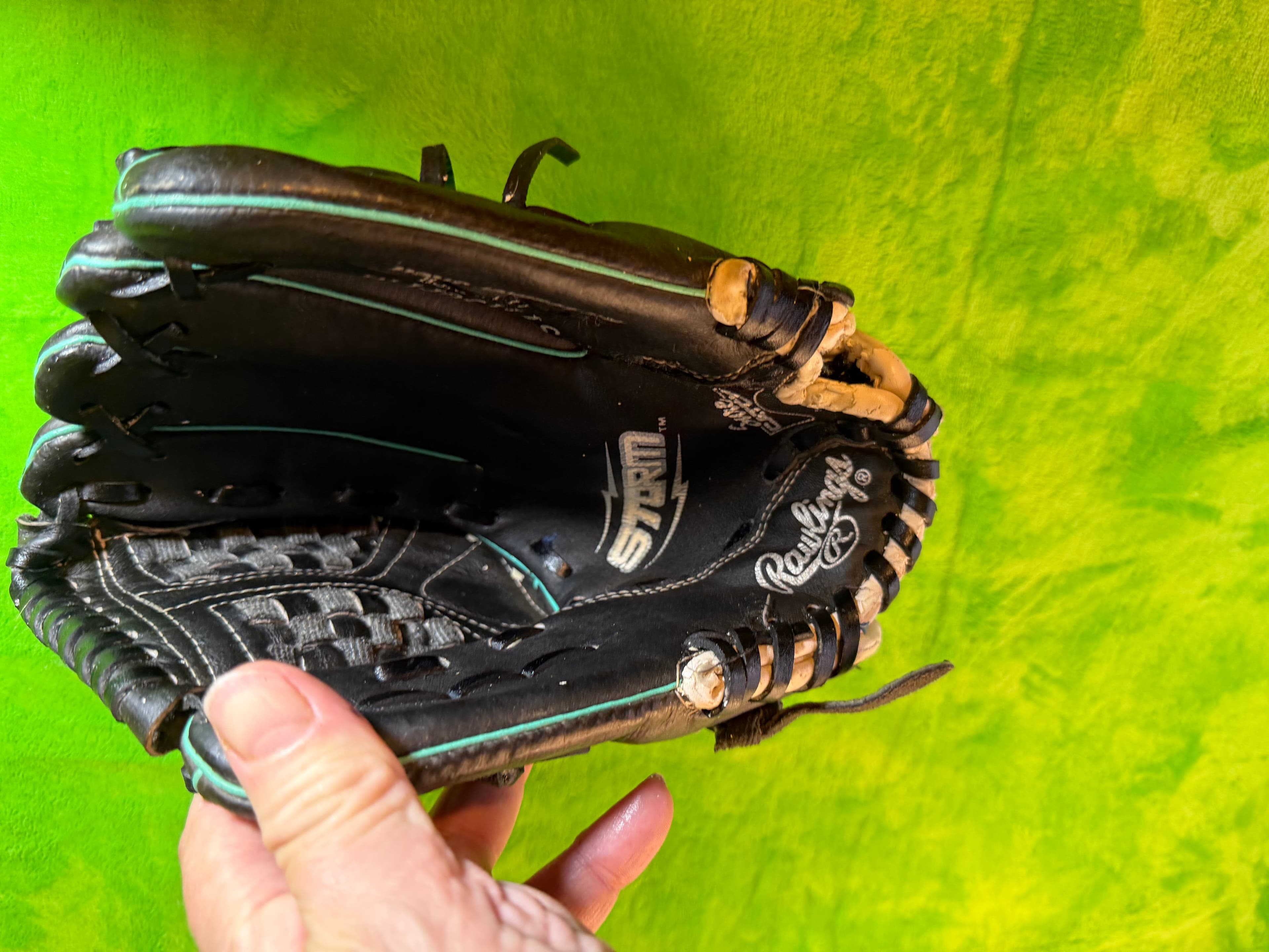 Rawlings All Leather Softball Glove - Black & Teal - Thumbnail 3