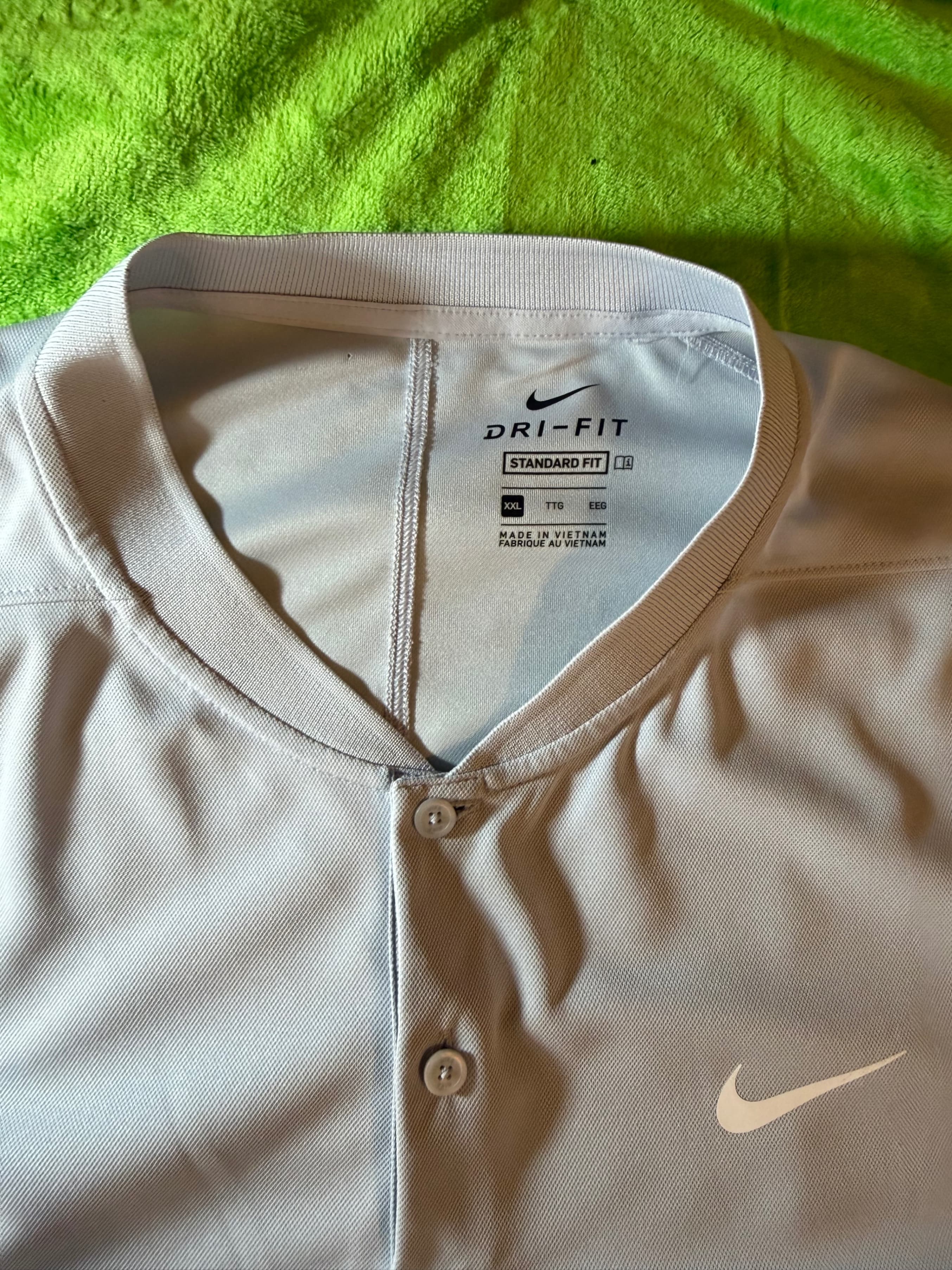 Nike Men's Golf Polo Shirt - Light Gray, Size Large - Thumbnail 5