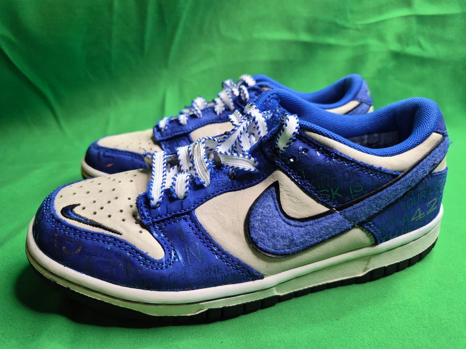 Nike Dunk Low "Jackie Robinson" - Thumbnail 3