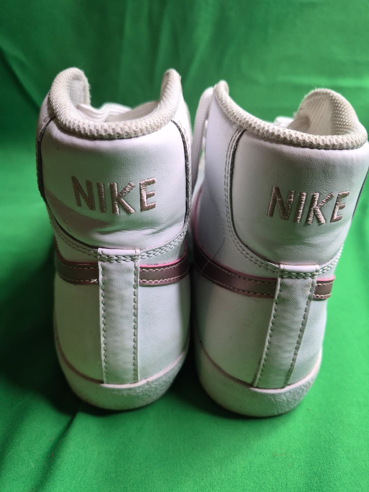 Nike Blazer Mid '77 - Thumbnail 4