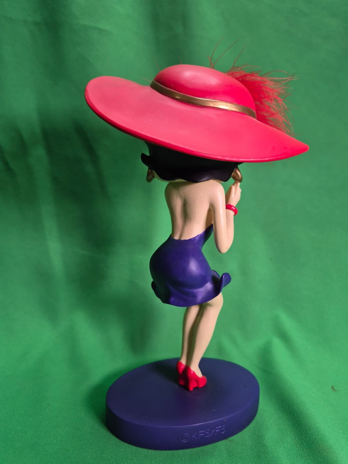 Betty Boop Figurine - Thumbnail 2