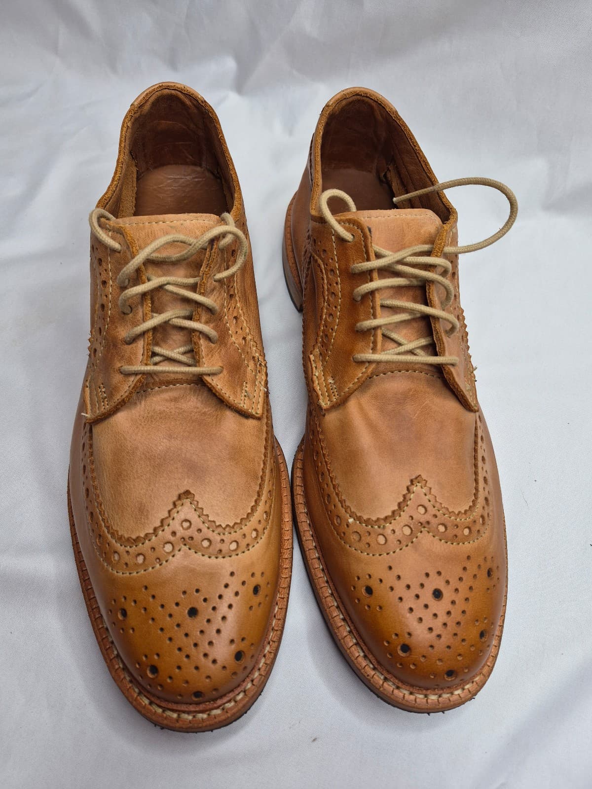 Allen Edmonds Banchory Wingtip Oxford - Thumbnail 2