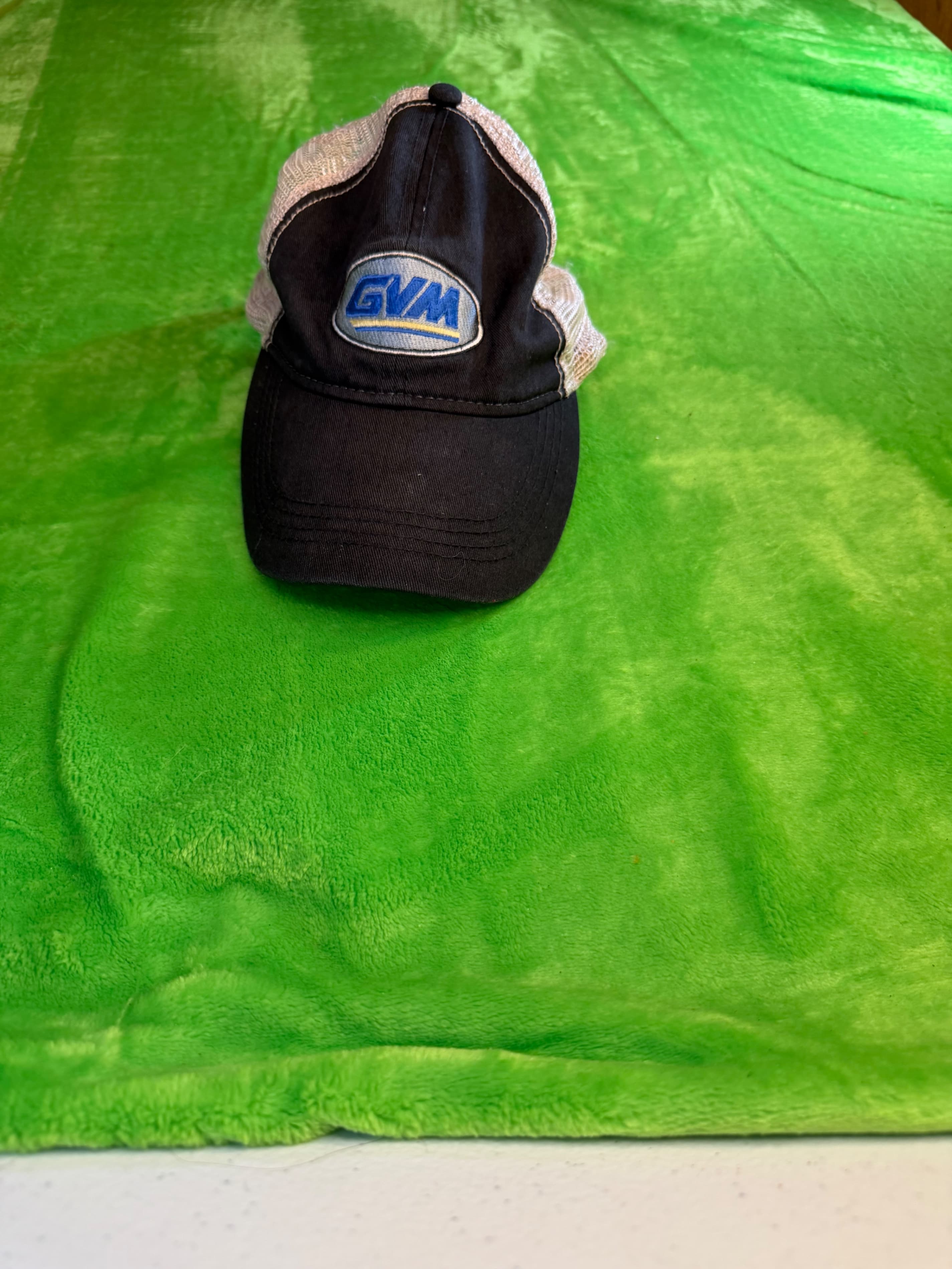 GVM Black Mesh Snapback Cap Hat - Image 1