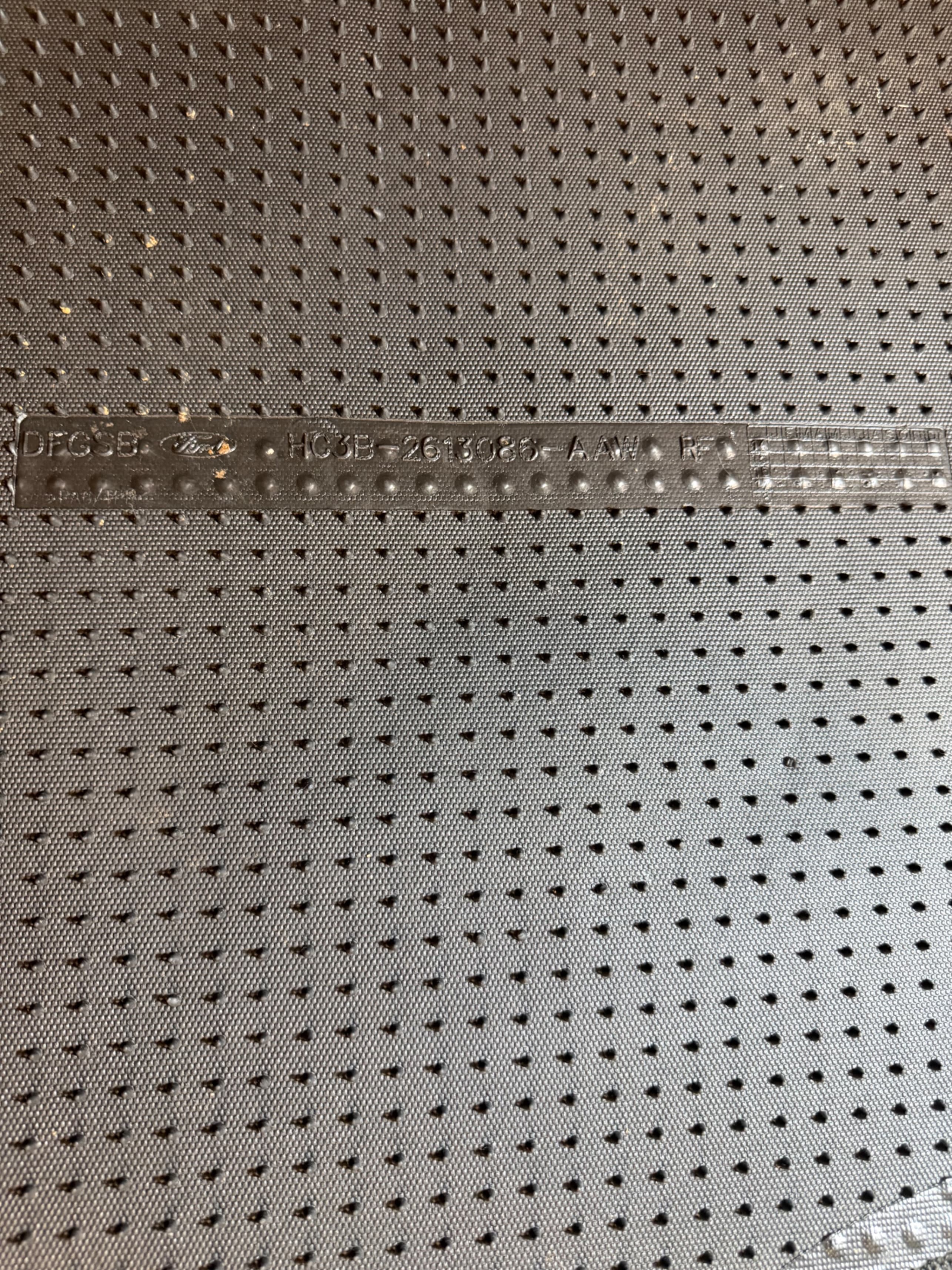 Ford F-250 F-350 Super Duty OEM Carpet Floor Mats Set 4pc 2017-2022 Black - Thumbnail 3