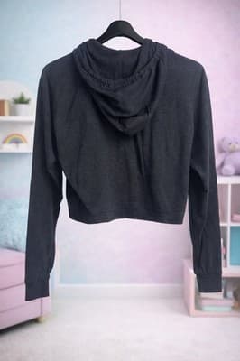 Trendy Trends Gray Cropped Hoodie Size Small - Thumbnail 2