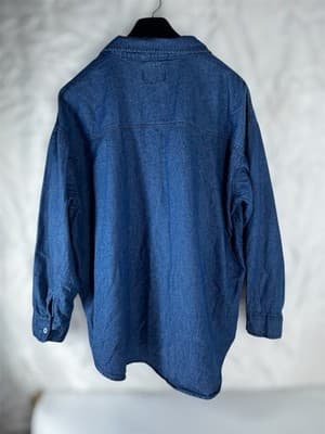 Rue 21 Dark Wash Button Up Long Sleeve 100% Cotton Size XL Work Or Casual Ware - Thumbnail 2