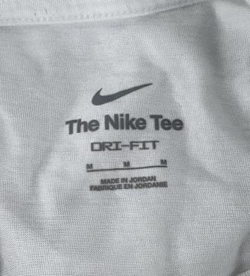 Nike Men’s White Dri-Fit Tshirt Size Medium With Nike Logo On Front Comfortable - Thumbnail 3
