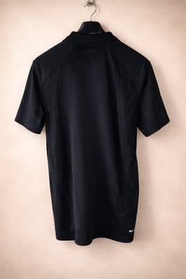 Puma Black Classic T-shirt Logo Size Small Comfortable Fabric For All Day Ware - Thumbnail 2