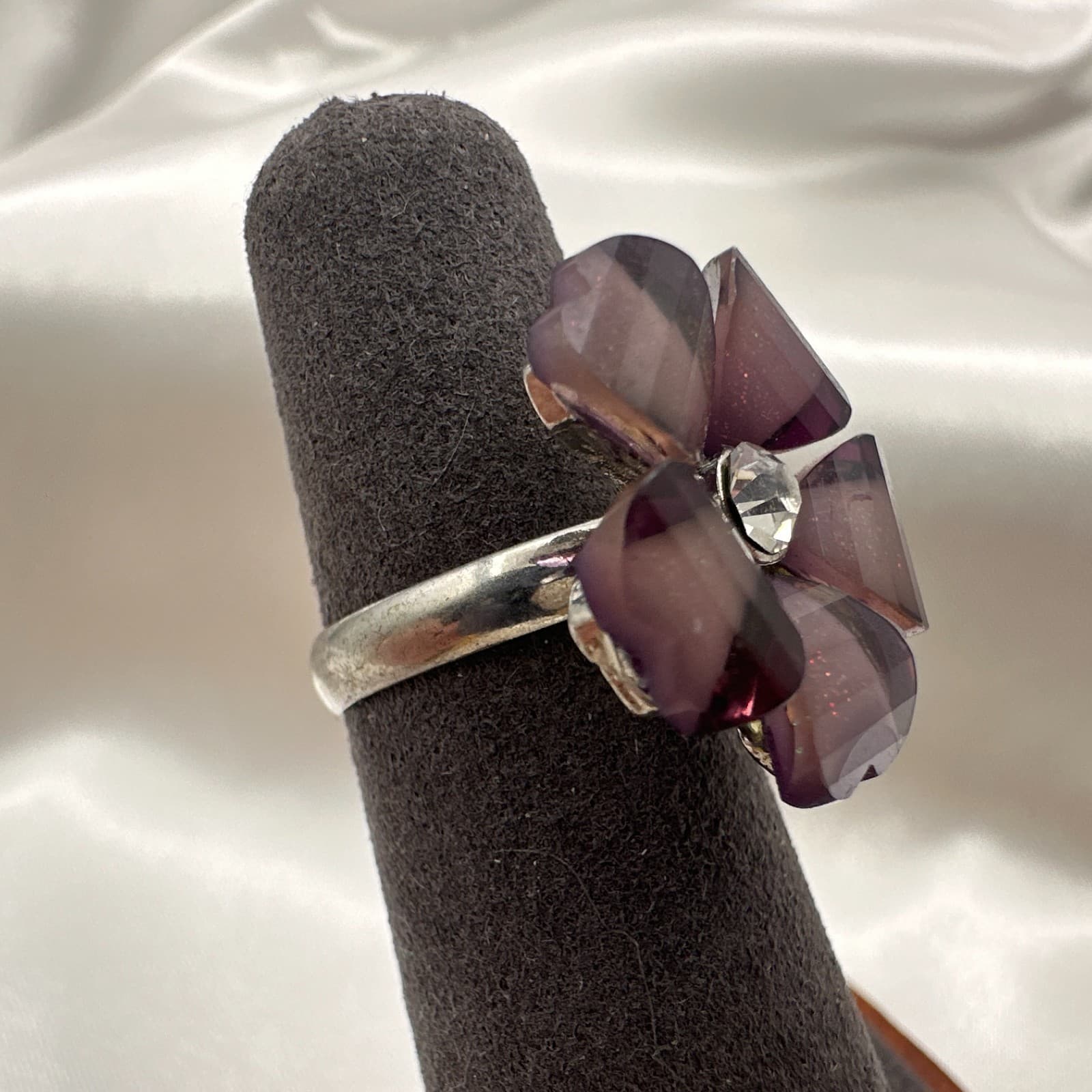 Vintage Y2K Silver Tone Floral Ring Statement Retro Women's Classic Jewelry - Thumbnail 2