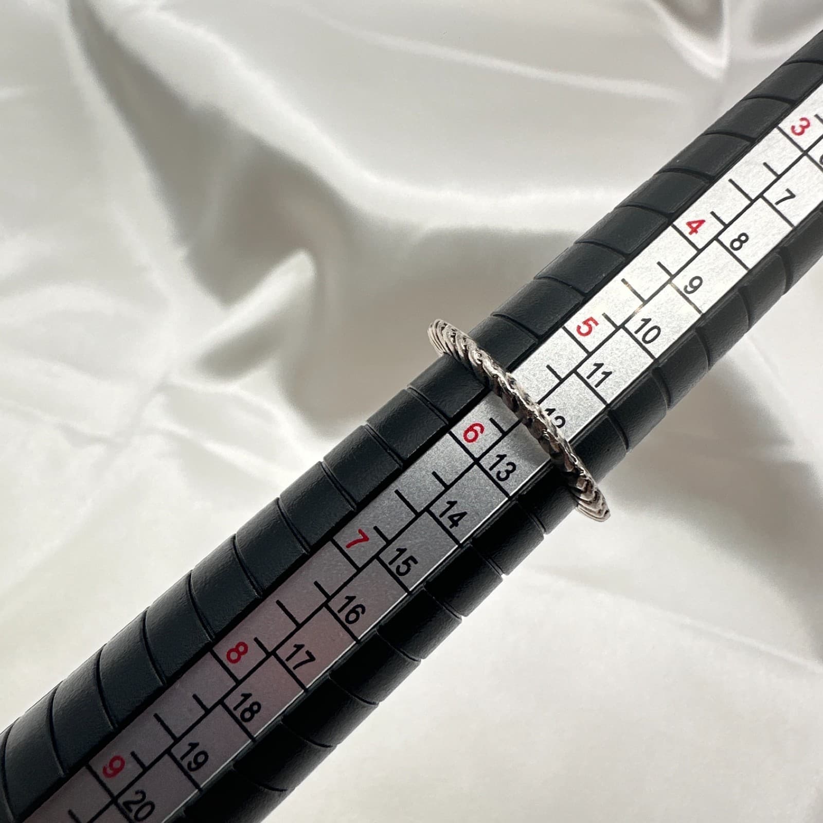 Vintage Y2K Silver Tone Black Onyx Stone Ring Women's Classic Fashion Jewelry - Thumbnail 9