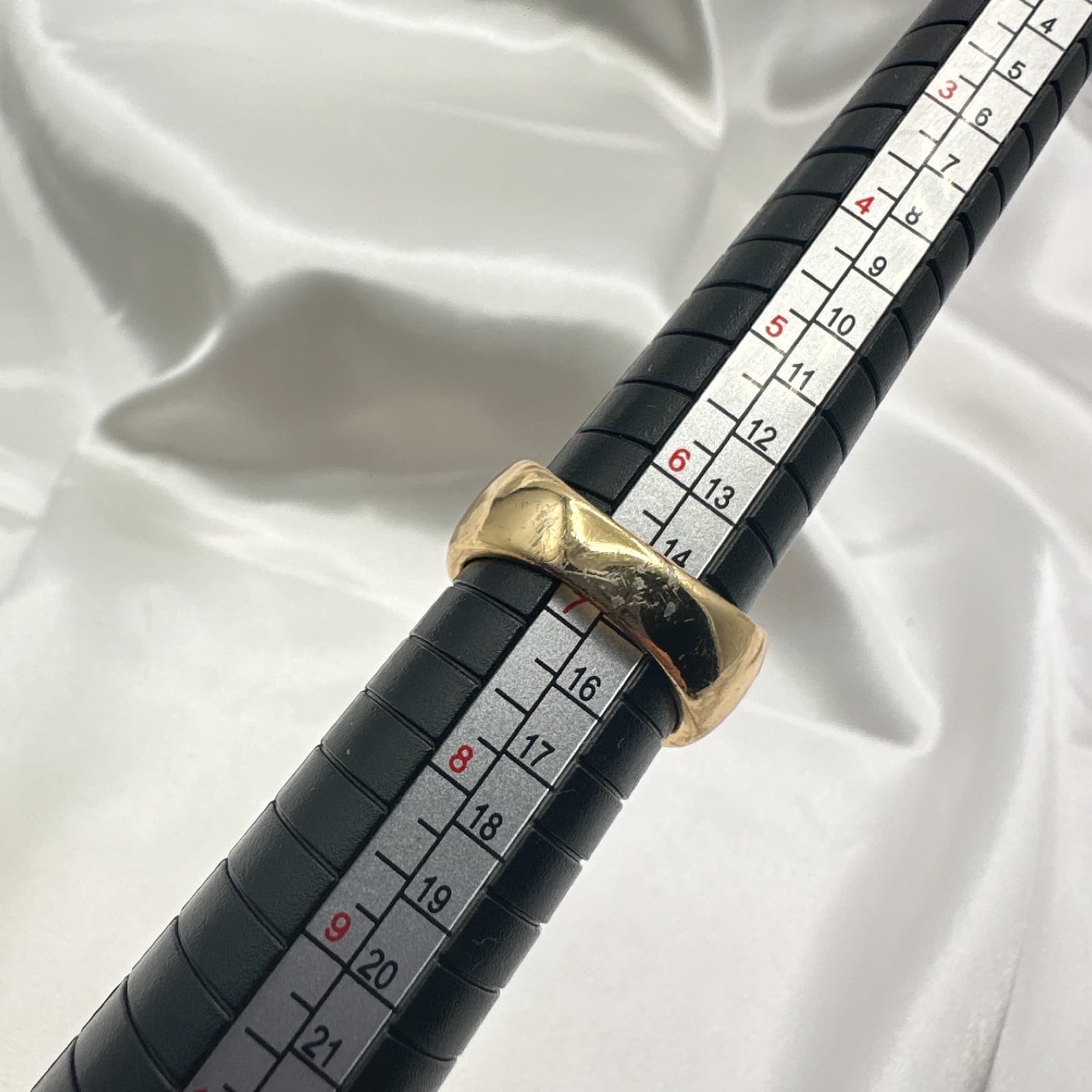 Vintage 90s Gold Tone Yin Yang Ring Statement Women's Classic Fashion Jewelry - Thumbnail 11