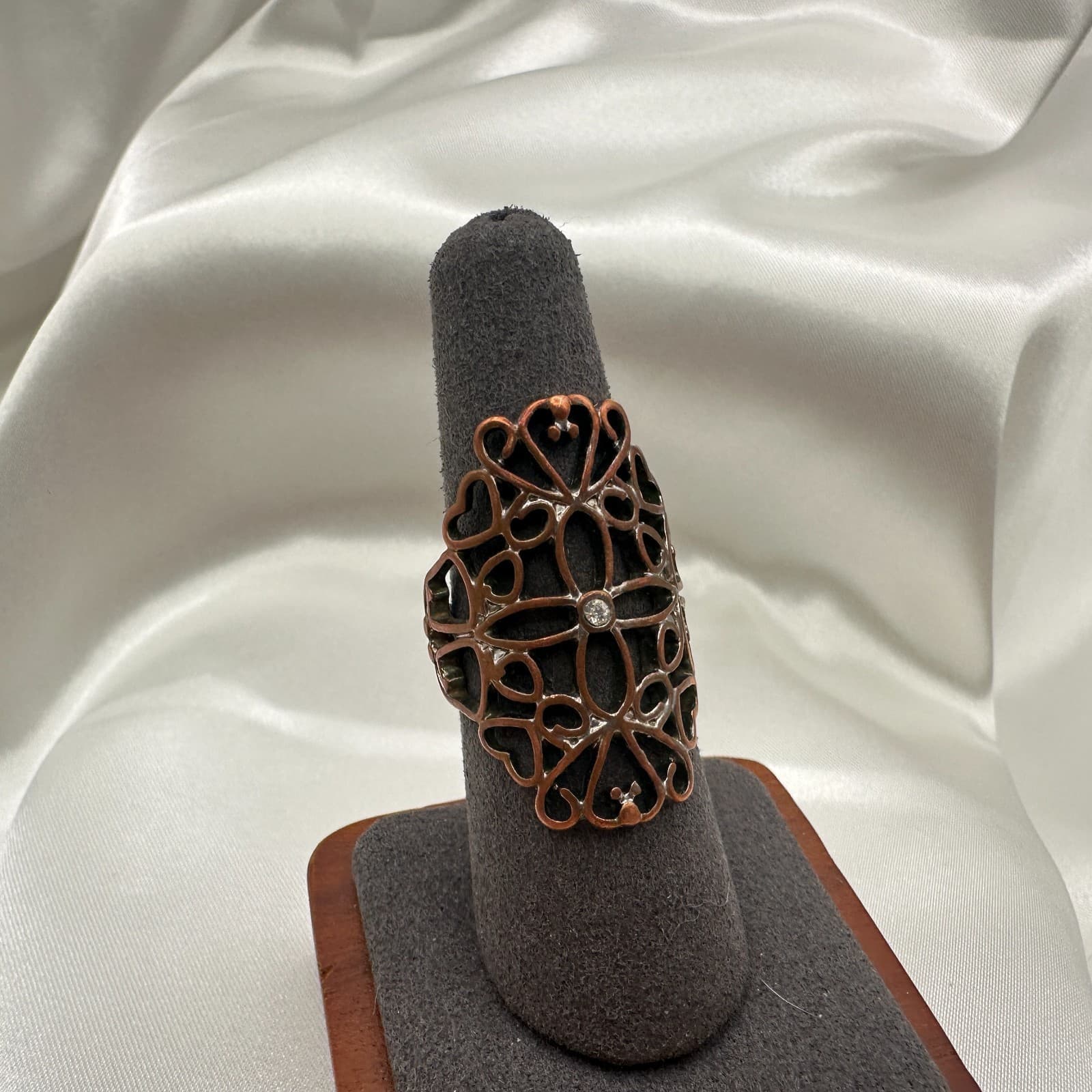 Vintage Y2K Copper Tone Cutout Filigree Clear Rhinestone Statement Ring Jewelry - Thumbnail 2