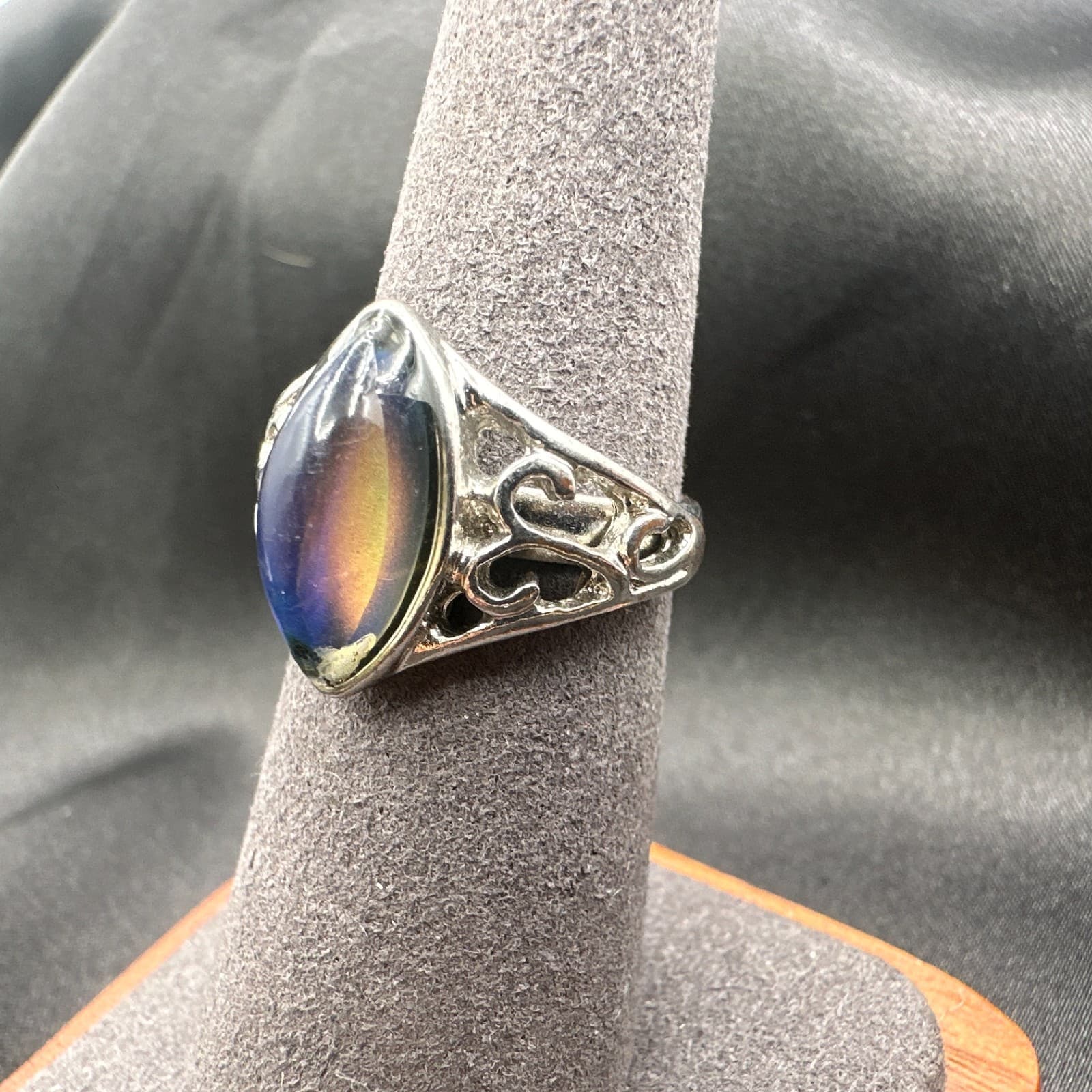 Vintage 90s Silver Tone Blue Marquise Ring Women's Classic Fashion Jewelry - Thumbnail 7