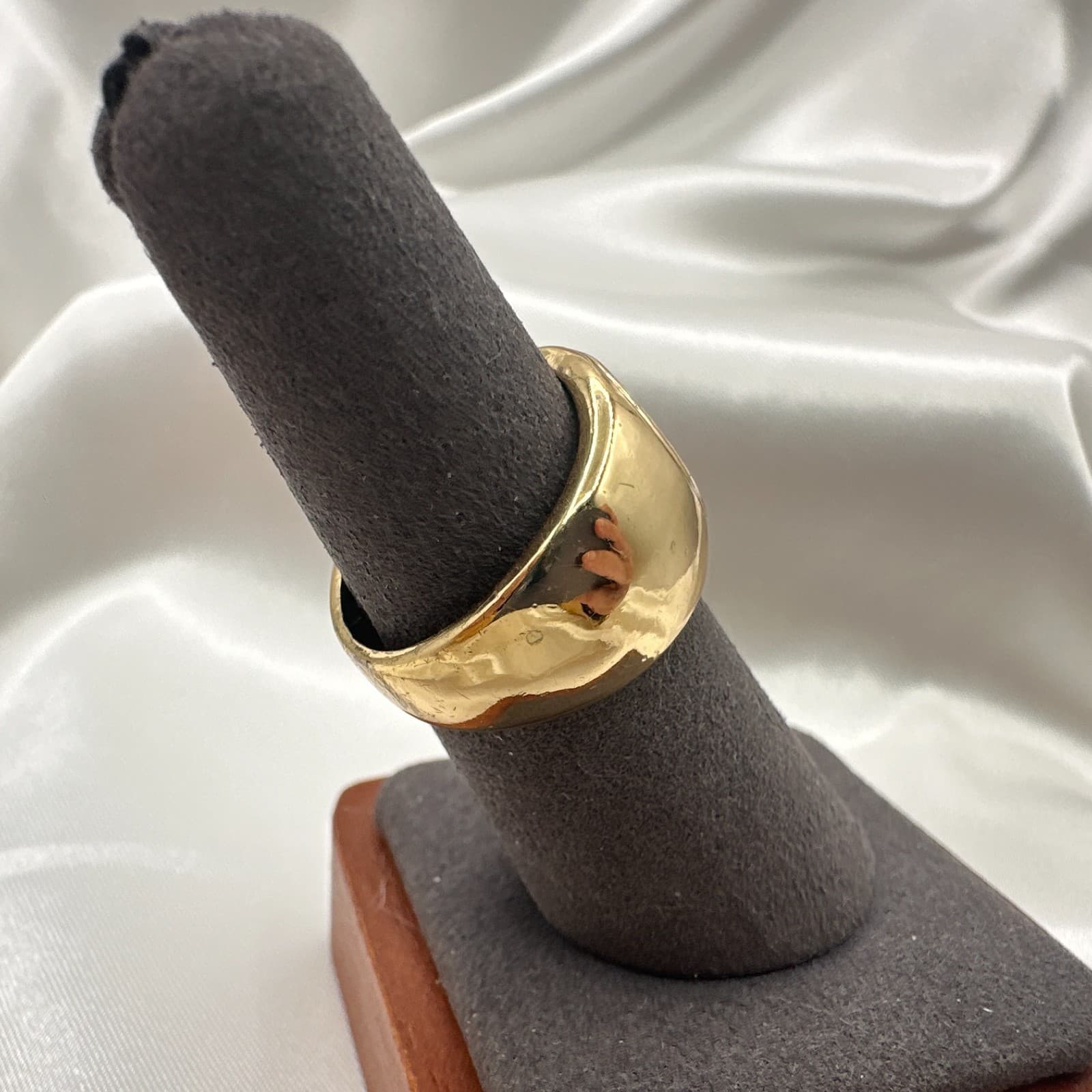 Vintage 90s Gold Tone Yin Yang Ring Statement Women's Classic Fashion Jewelry - Thumbnail 6