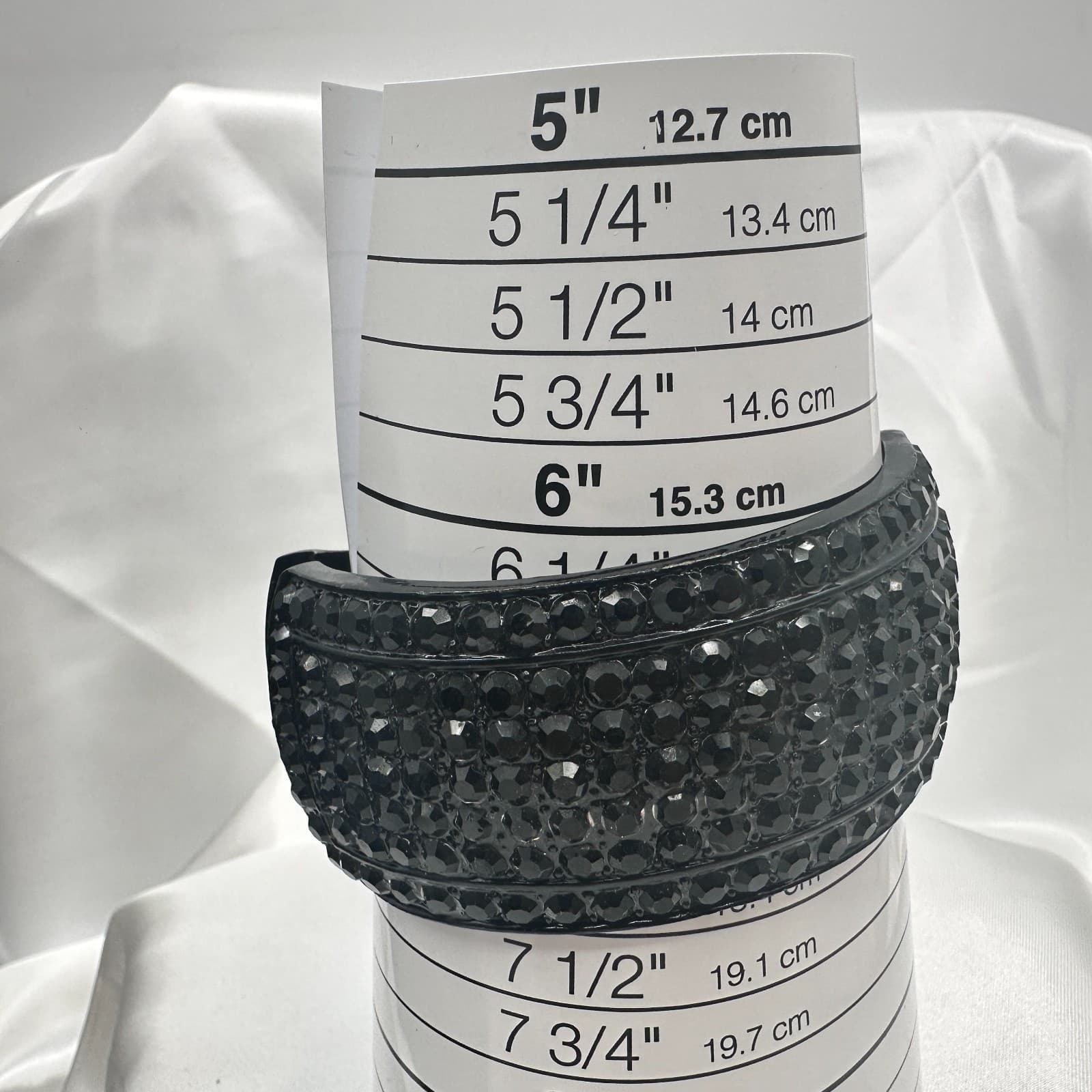 Vintage 90s Black Glass Bracelet Bangle Boho Classic Fashion Women's Jewelry - Thumbnail 8