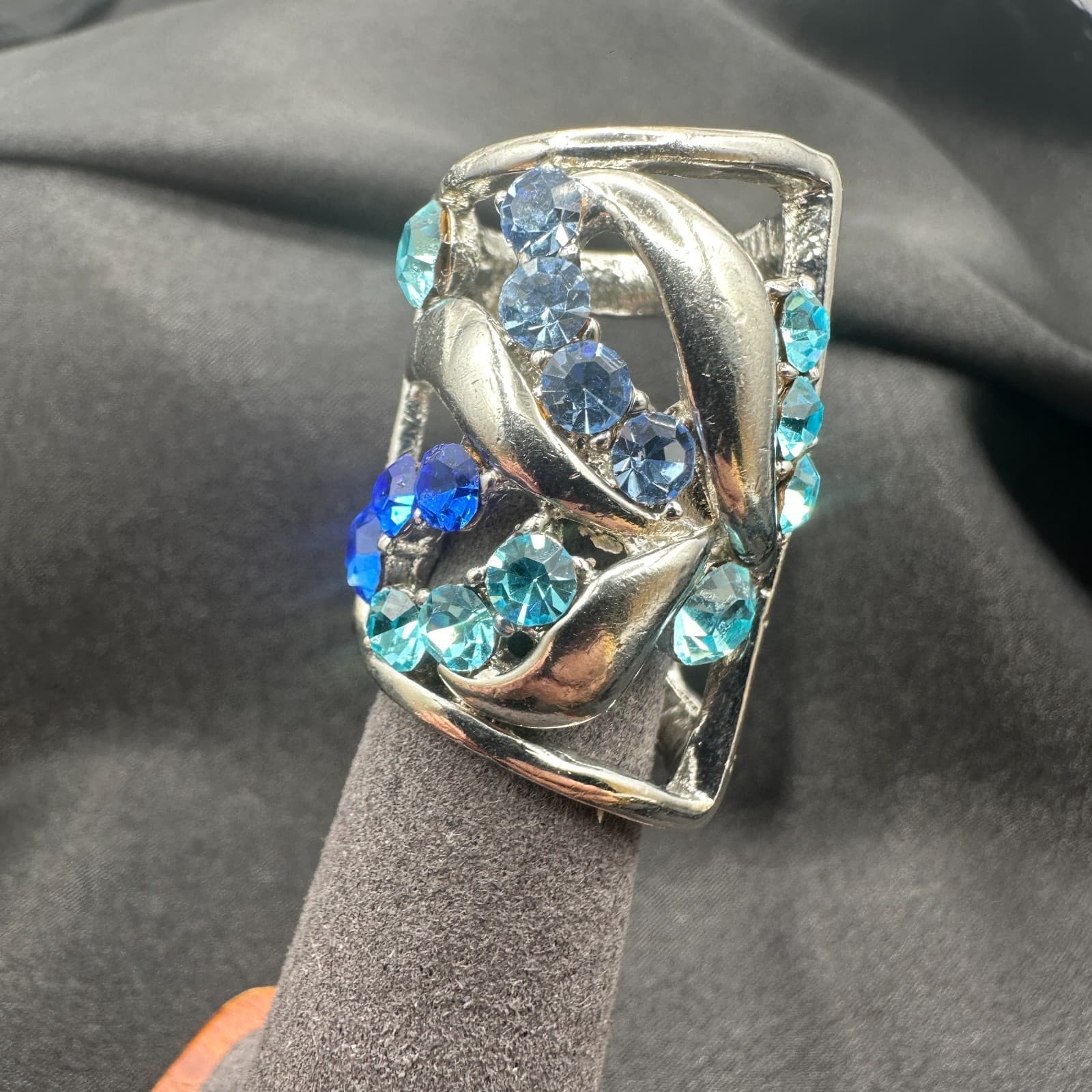 Vintage Y2K Silver Tone Rhinestone Ring Statement Women's Classic Jewelry - Thumbnail 6