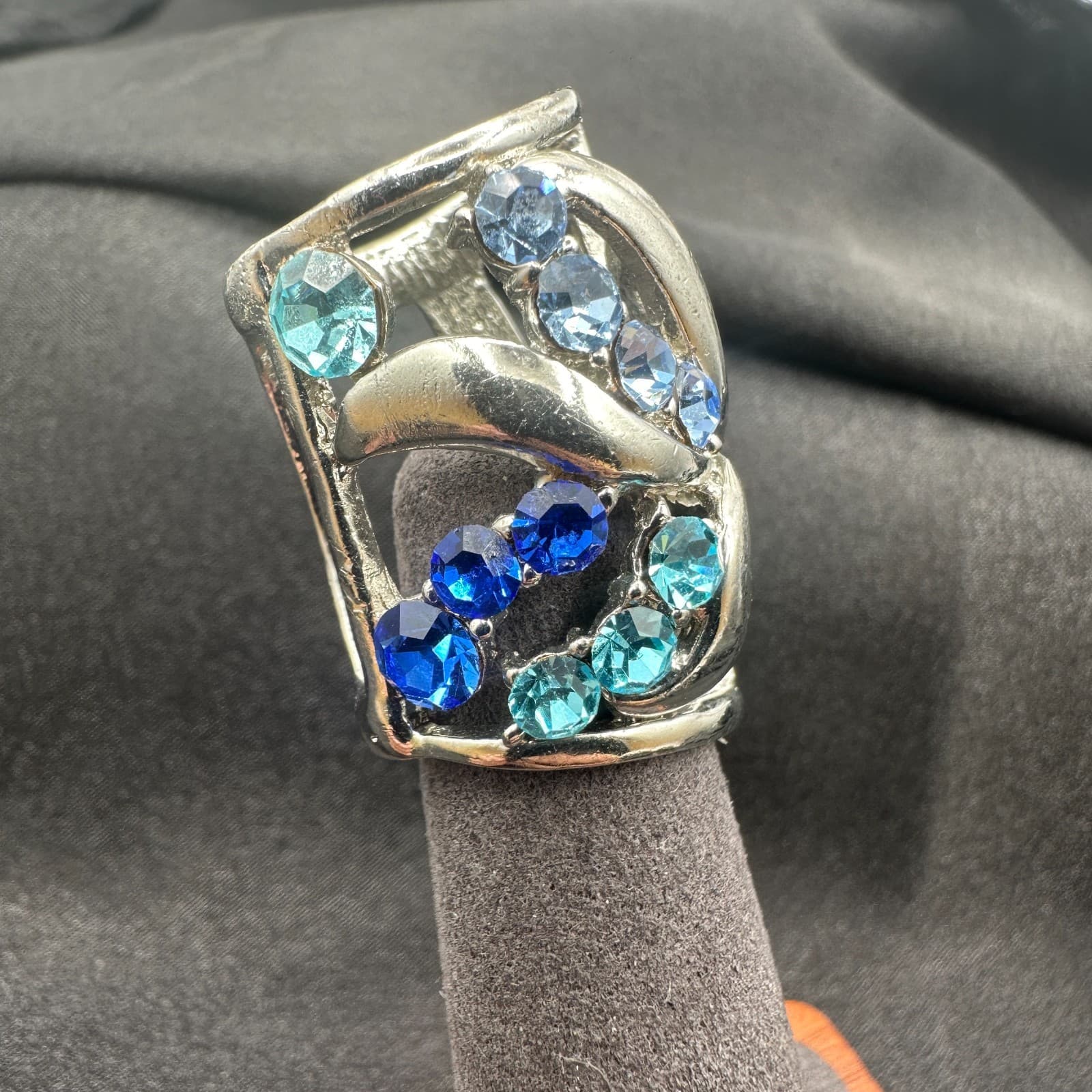 Vintage Y2K Silver Tone Rhinestone Ring Statement Women's Classic Jewelry - Thumbnail 8