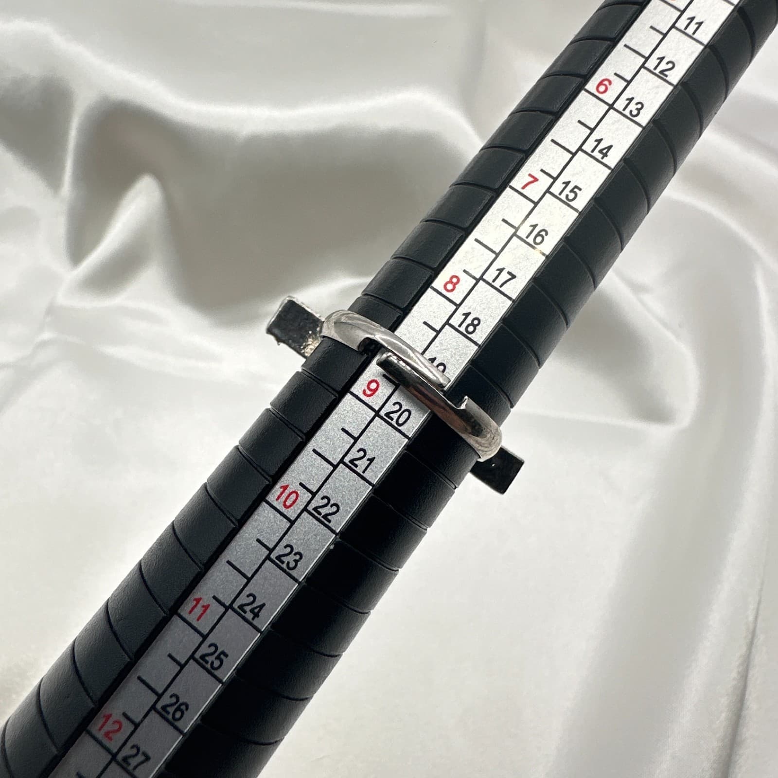 Vintage Y2K Silver Tone Studded Cross Ring Women's Classic Fashion Jewelry - Thumbnail 11