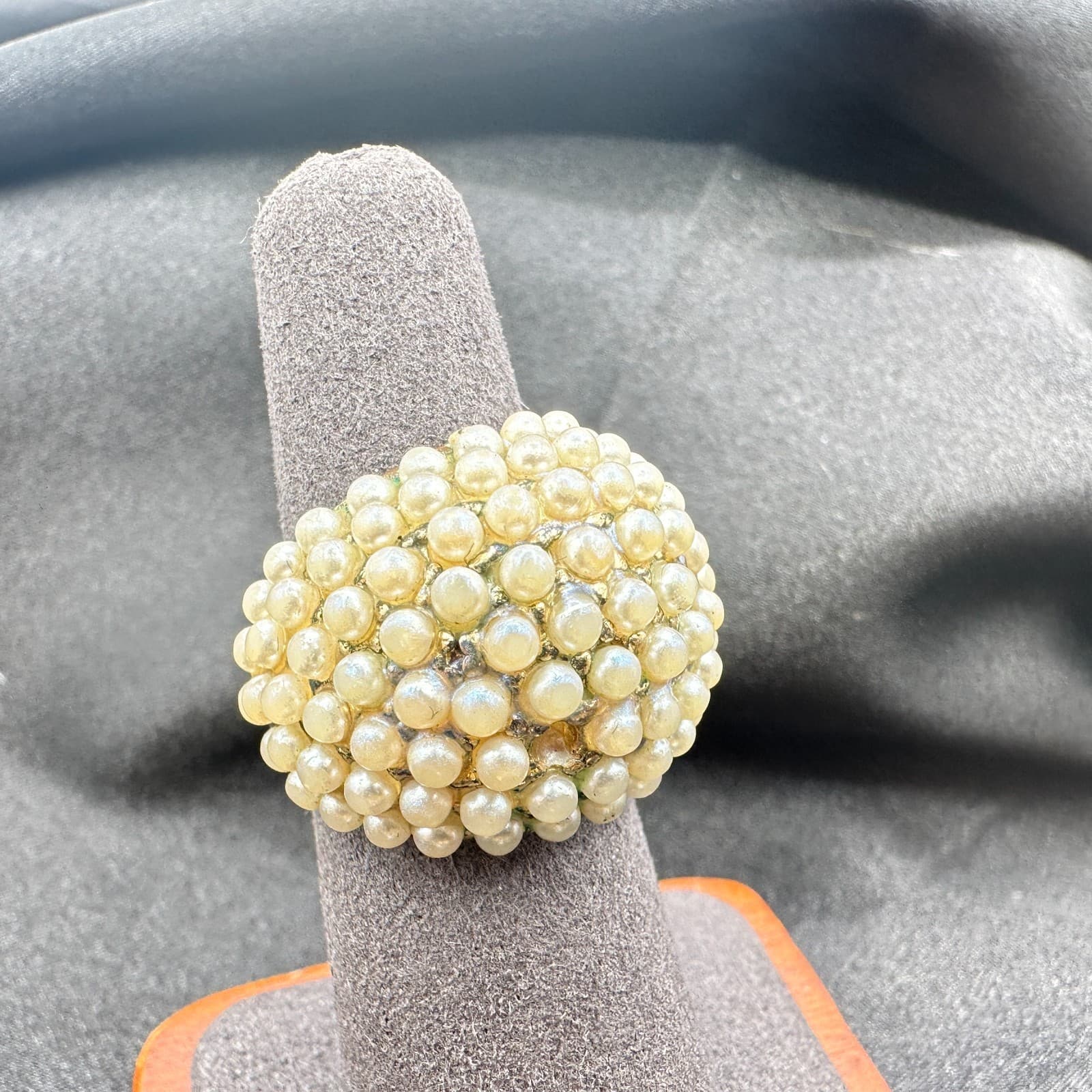 Vintage Y2K Beaded Faux Pearl Statement Ring Women's Classic Fashion Jewelry - Thumbnail 5