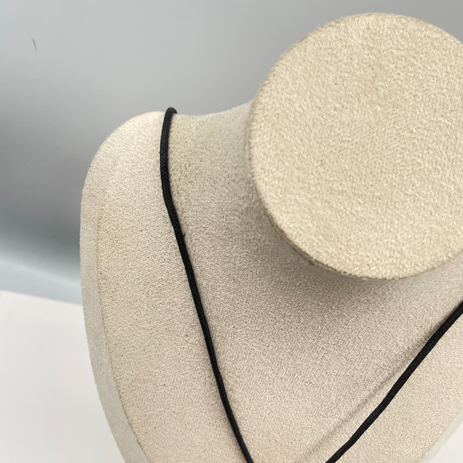 Vintage Clownfish Glass Pendant Necklace Adjustable Black Cord Nautical Ocean - Thumbnail 2