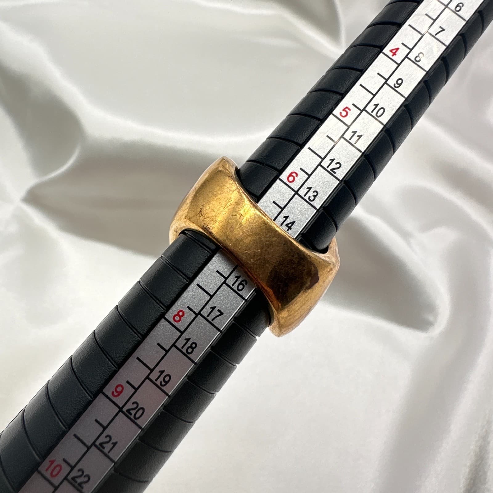 Vintage Y2K Textured Gold Tone Statement Ring Women's Classic Fashion Jewelry - Thumbnail 9