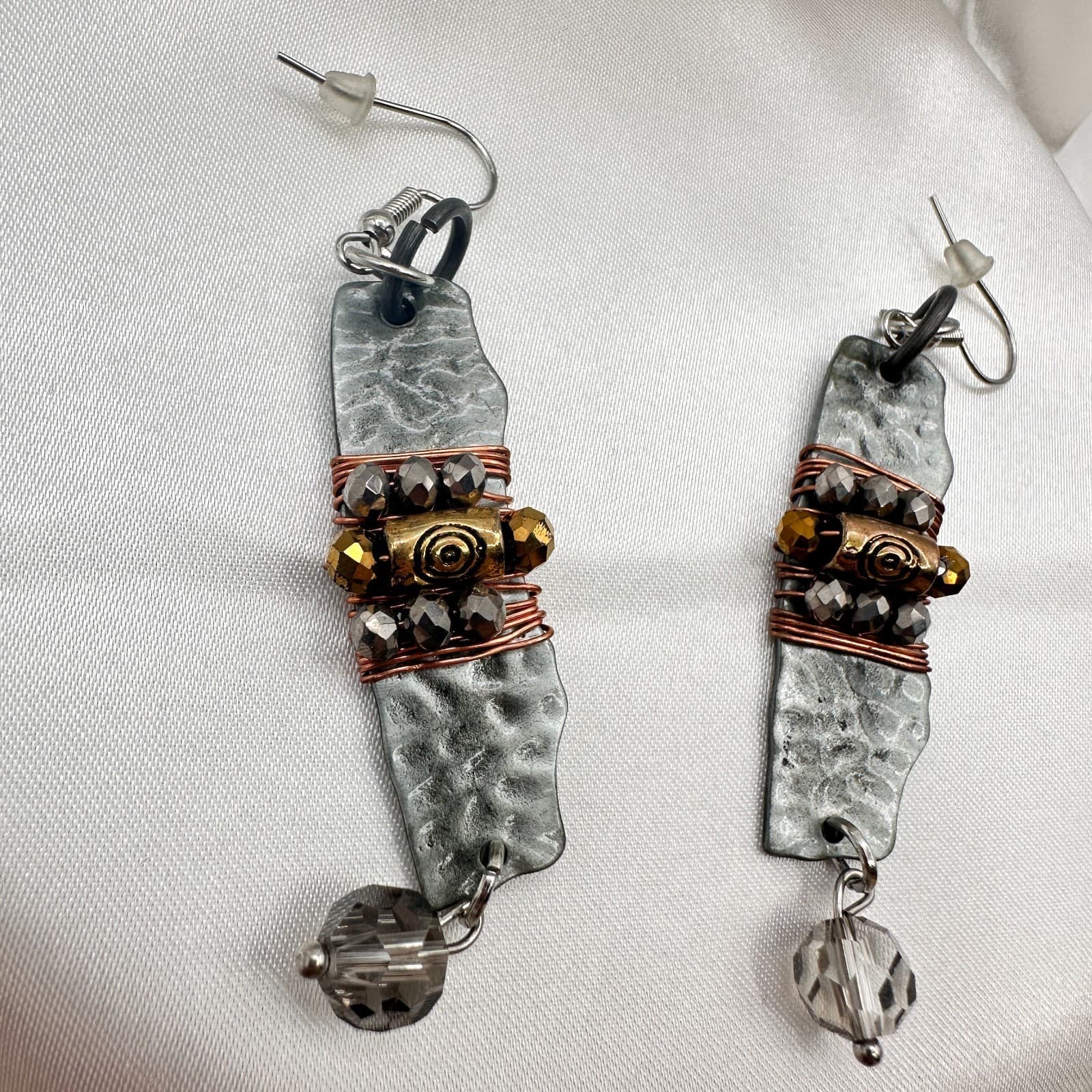 Vintage Y2K Silver Tone Beaded Dangle Earrings Women's Classic Fashion Jewelry - Thumbnail 3