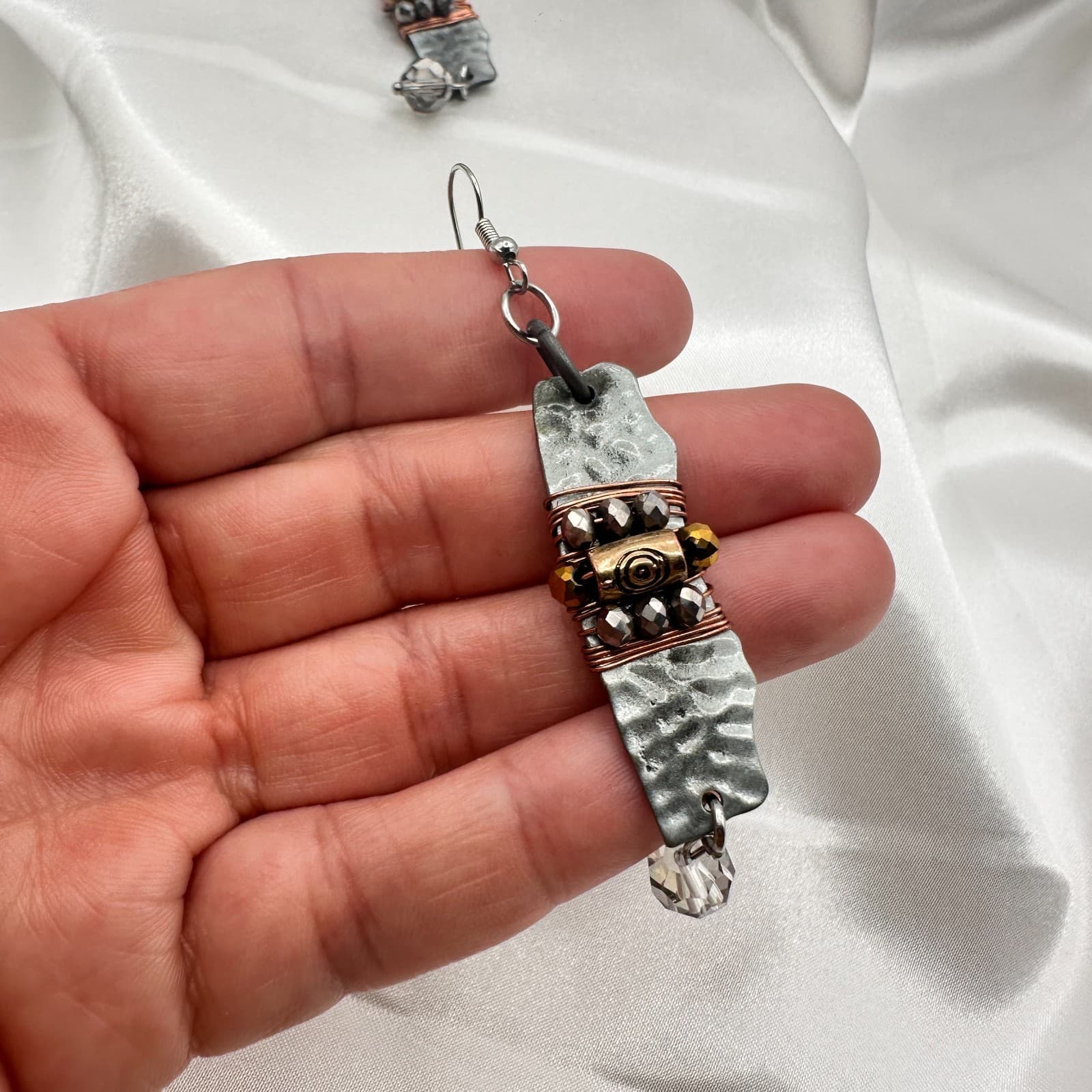 Vintage Y2K Silver Tone Beaded Dangle Earrings Women's Classic Fashion Jewelry - Thumbnail 8