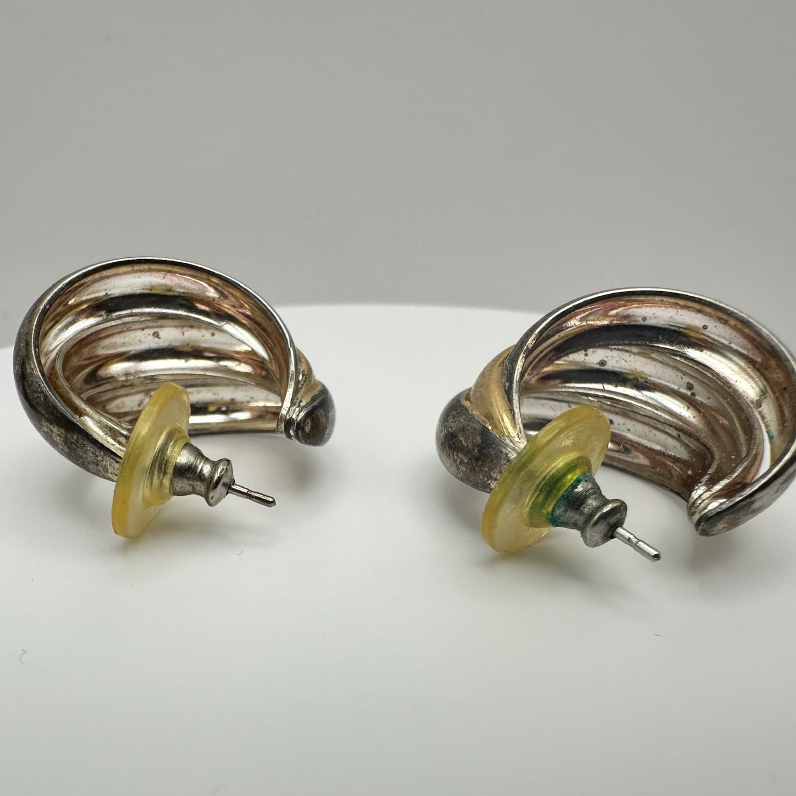 Vintage Two Tone Multi-Band Dome Hoop Earrings Post Back Women's Jewellery - Thumbnail 4