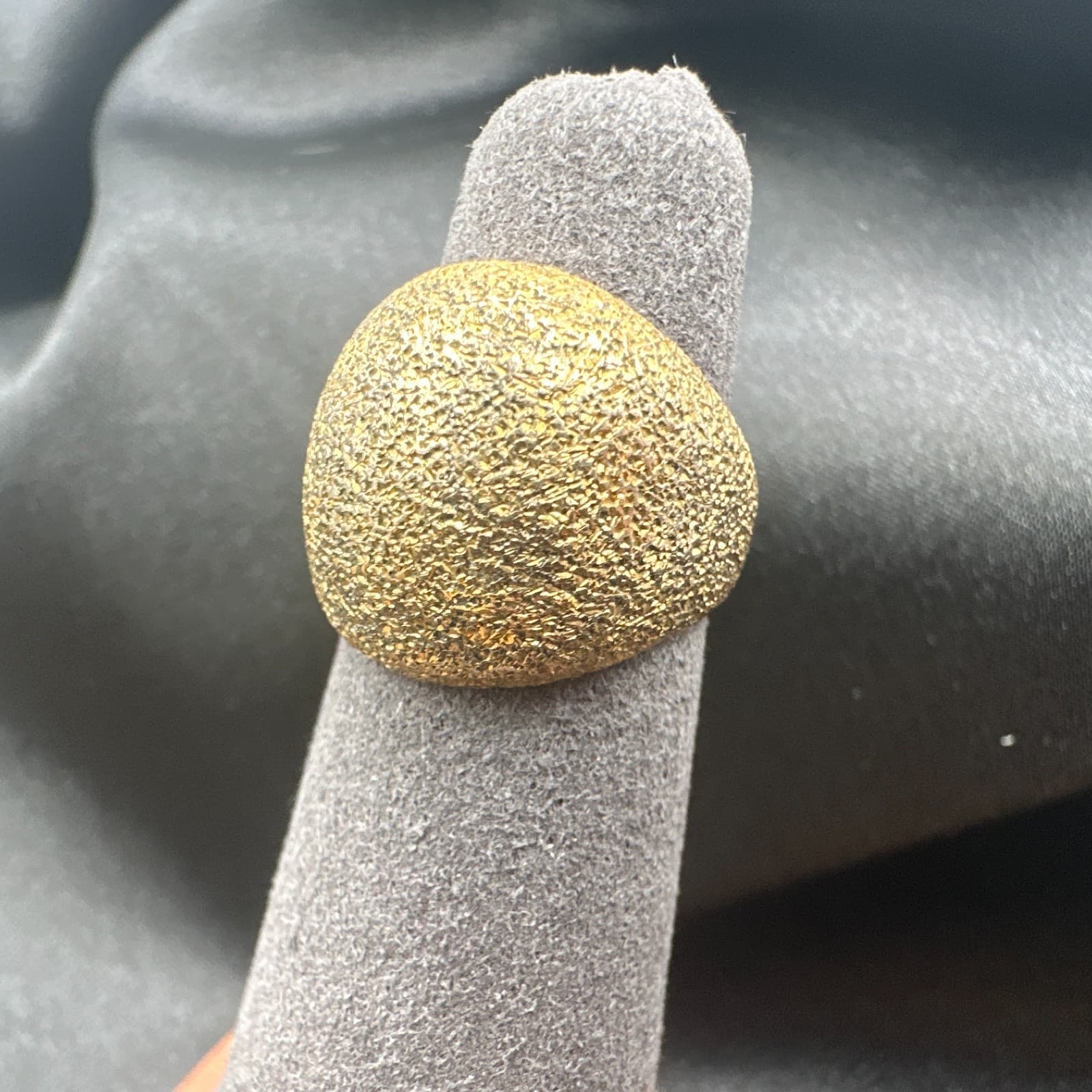 Vintage Y2K Gold tone Textured Dome Ring Statement Women's Classic Jewelry - Thumbnail 6