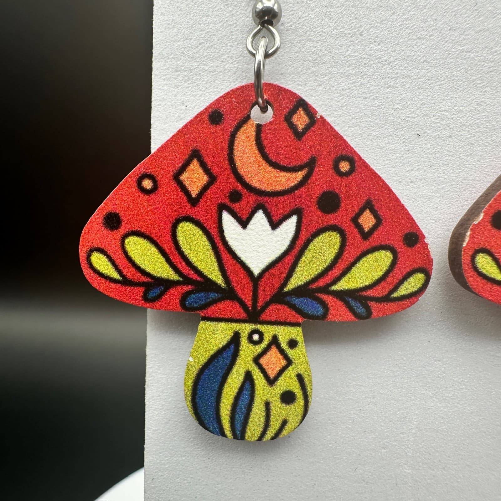VTG Colorful Wood Funky Mushroom Dangle Hippie Hook Earrings Women's Jewelry - Thumbnail 4