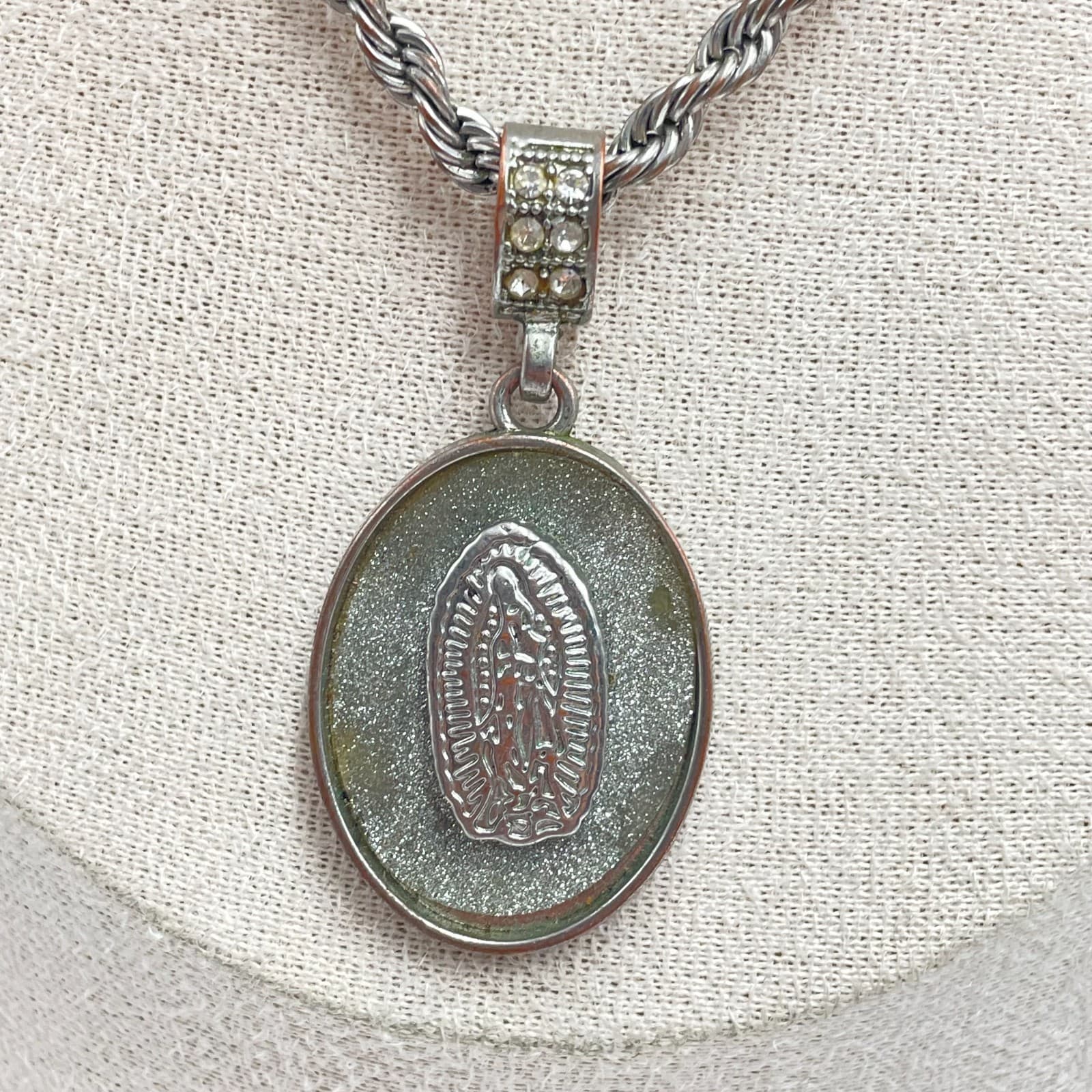 Vintage 90s Our Lady of Guadalupe Pendant Necklace SilverTone Rope Chain Jewelry - Thumbnail 3