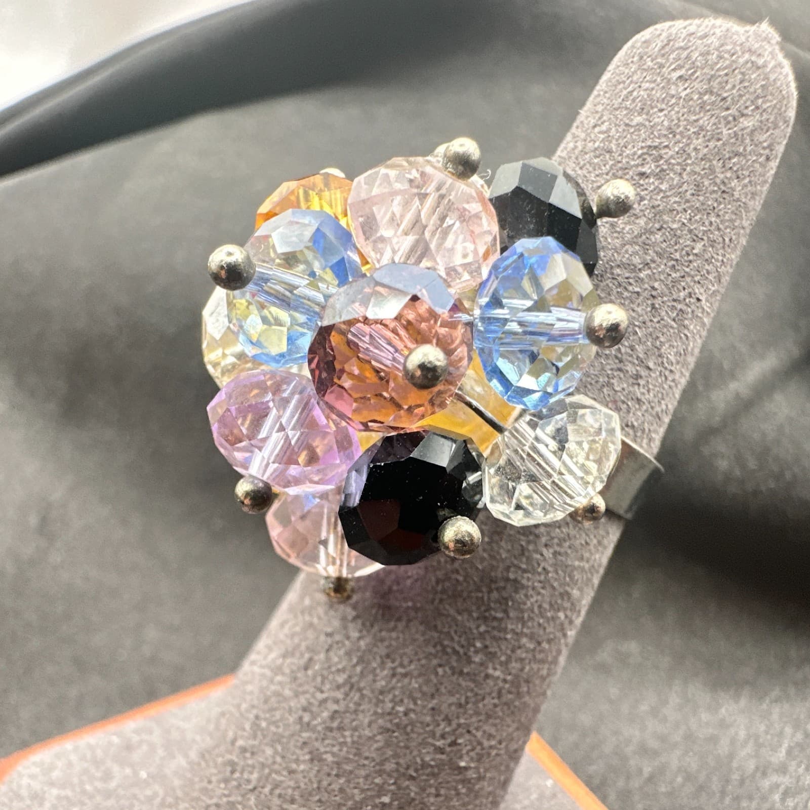 Vintage Y2K Silver Tone Beaded Statement Ring Women's Classic Fashion Jewelry - Thumbnail 7