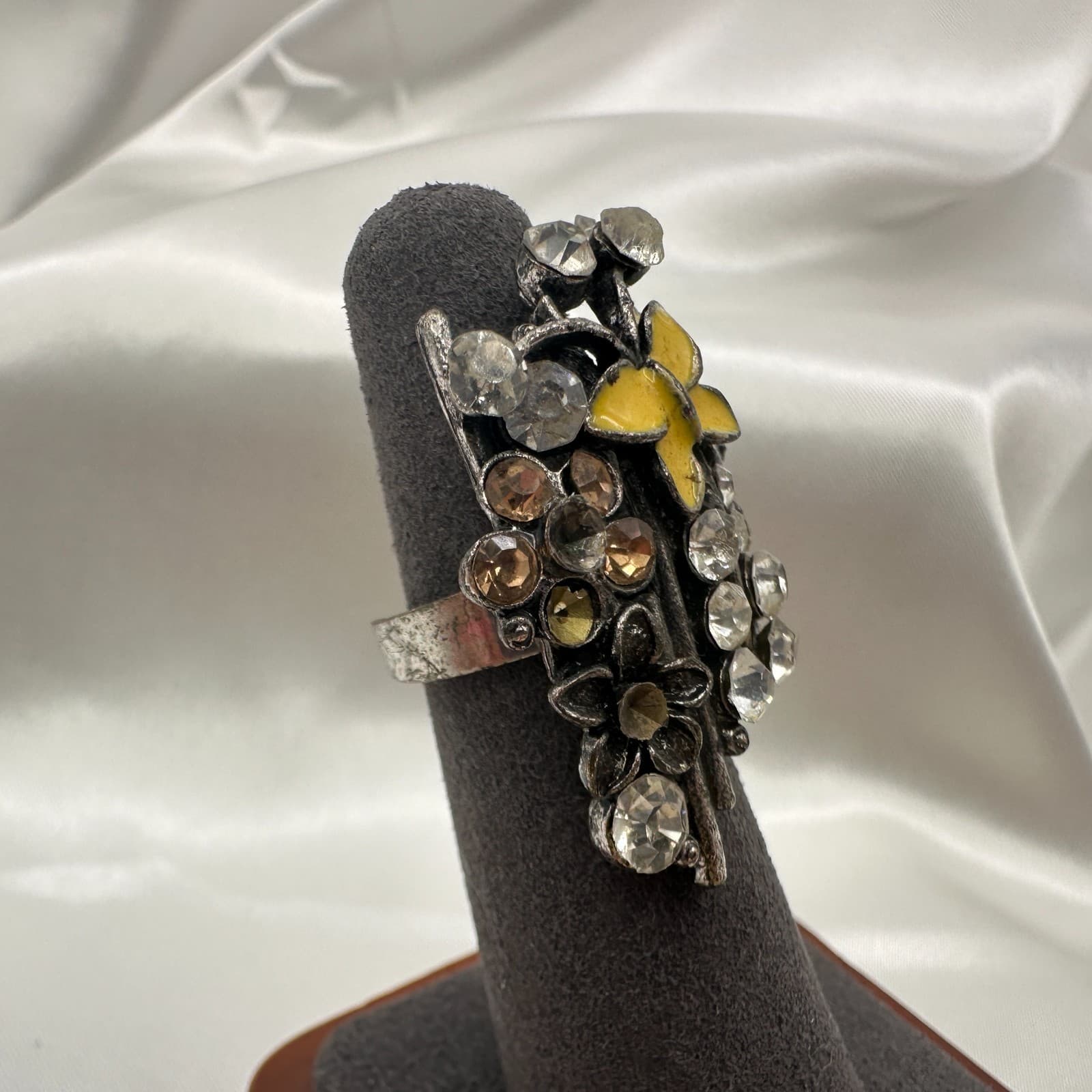 Vintage Y2K Silver Tone Yellow Enamel Butterfly Floral Statement Ring Rhinestone - Thumbnail 2