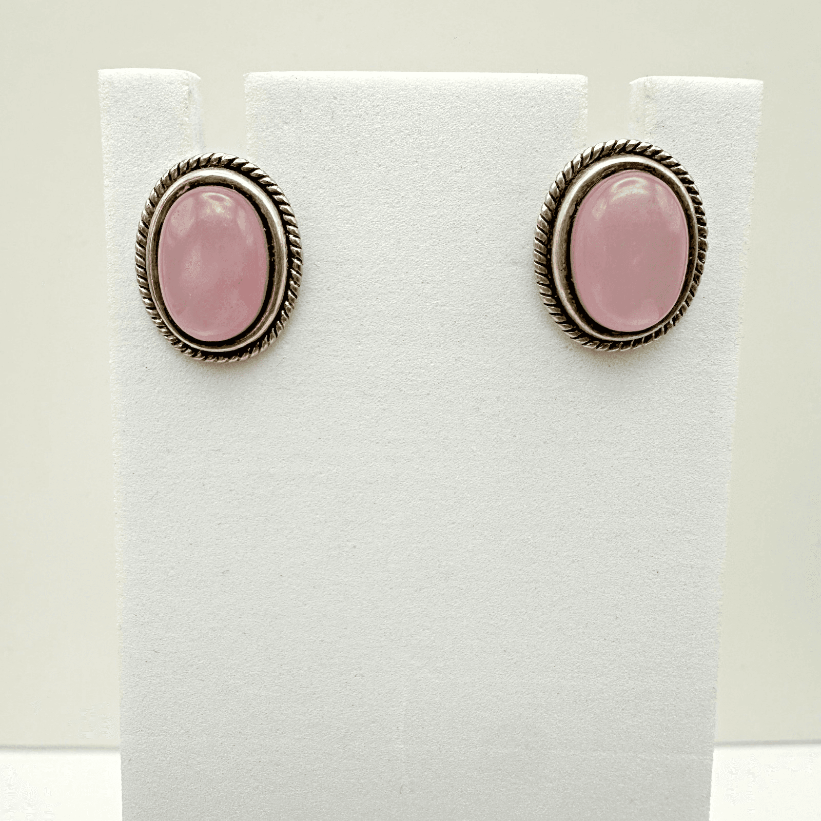 Vintage Silver Tone Pink Cabochon Gemstone Earrings Rope Edge Women's Jewellery - Image 1