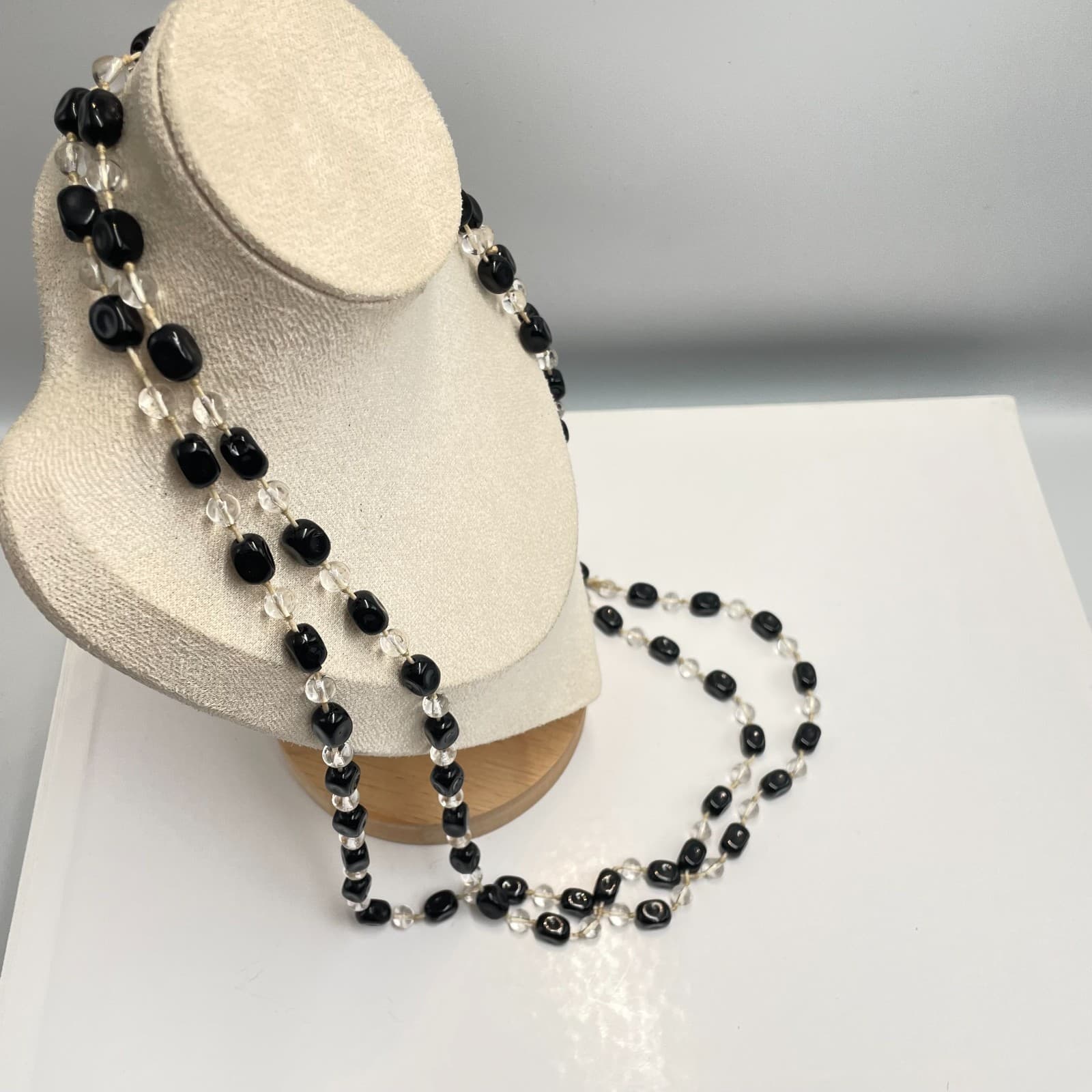 Vintage 90s Black & Clear Glass Bead Flapper Necklace Boho Layering Jewelry - Thumbnail 4