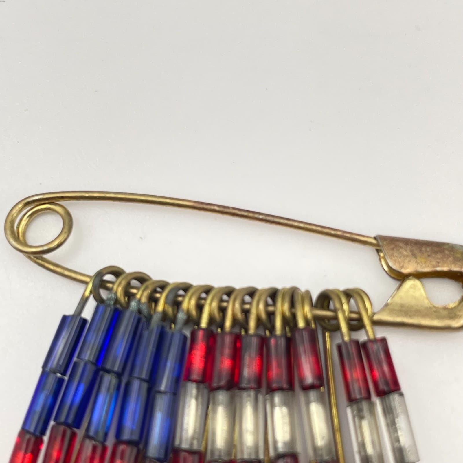 Vintage 90s Gold Tone USA Flag Safety Pin Brooch Glass Bead Patriotic Jewelry - Thumbnail 3