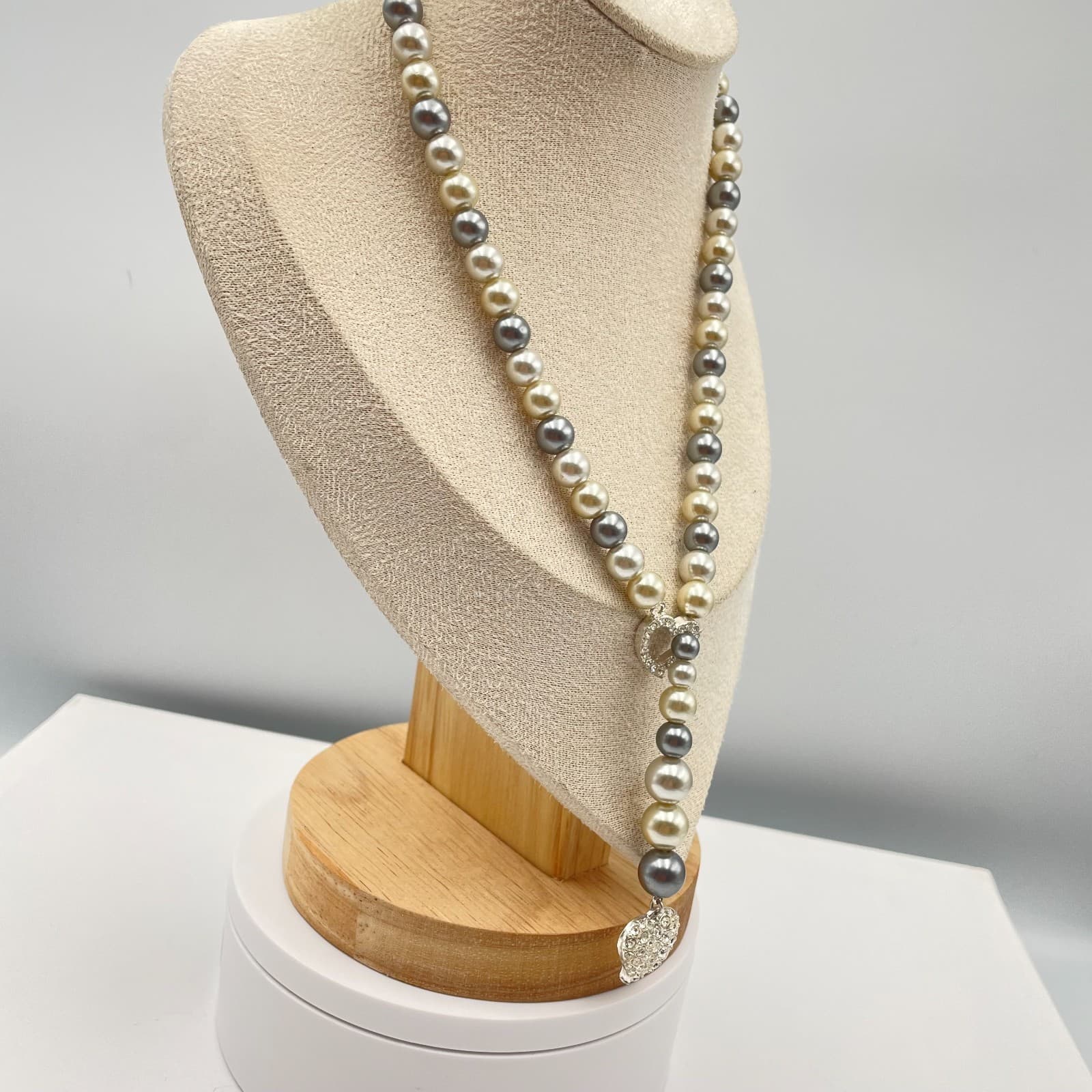 Vintage 90s Silver Tone Pearl Beaded Heart Pendant Necklace Women's Jewelry - Thumbnail 5