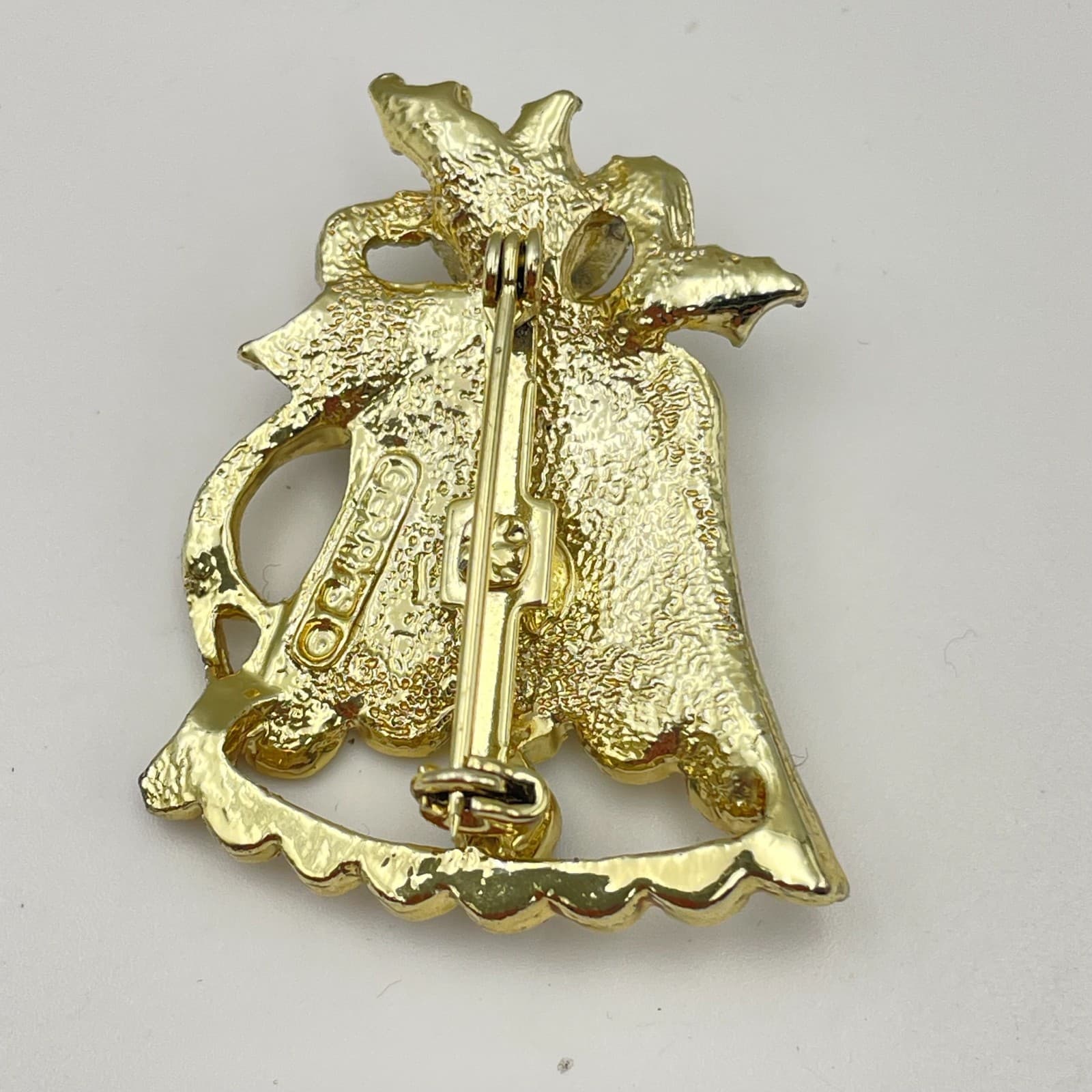 Vintage 80s Gerrys Christmas Bell Brooch GoldTone Enamel Holly Beads Pin Jewelry - Thumbnail 5